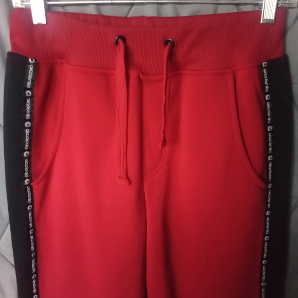 Women's akademiks Joggers Red & Black Sweatpants High Rise Elastic Waist Band - Picture 4 of 16